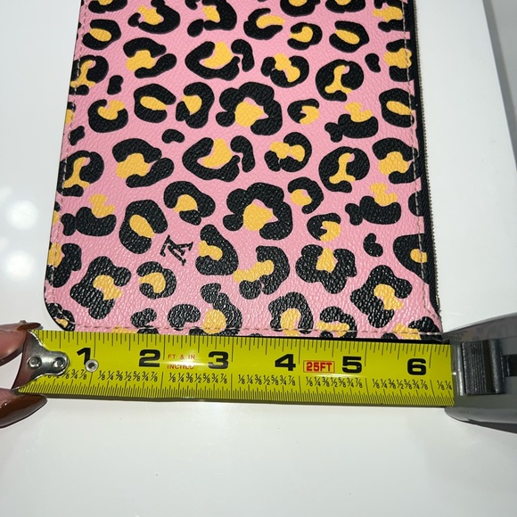 Louis Vuitton Wild at Heart Neverfull MM - Picture 14 of 15